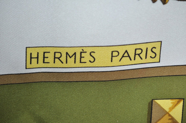 Authentic HERMES Carre 90 Scarf "LES CLES" Silk Green Box J7476