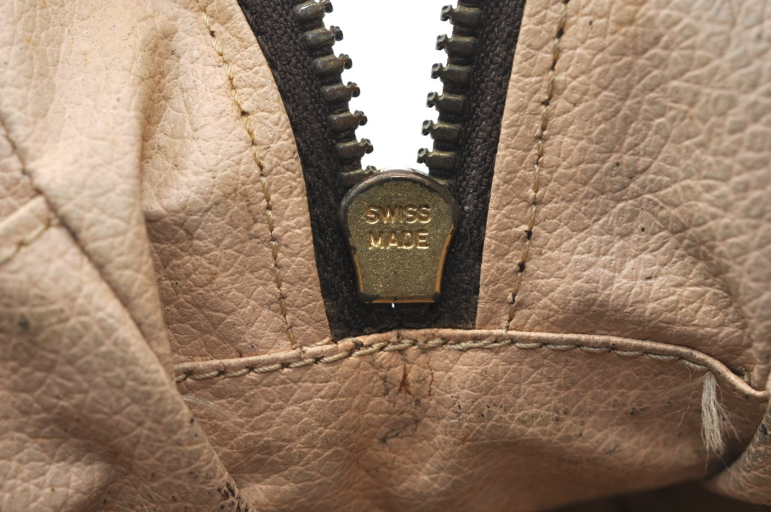 Authentic Louis Vuitton Monogram Trousse Toilette 28 Clutch Hand Bag Junk J7994