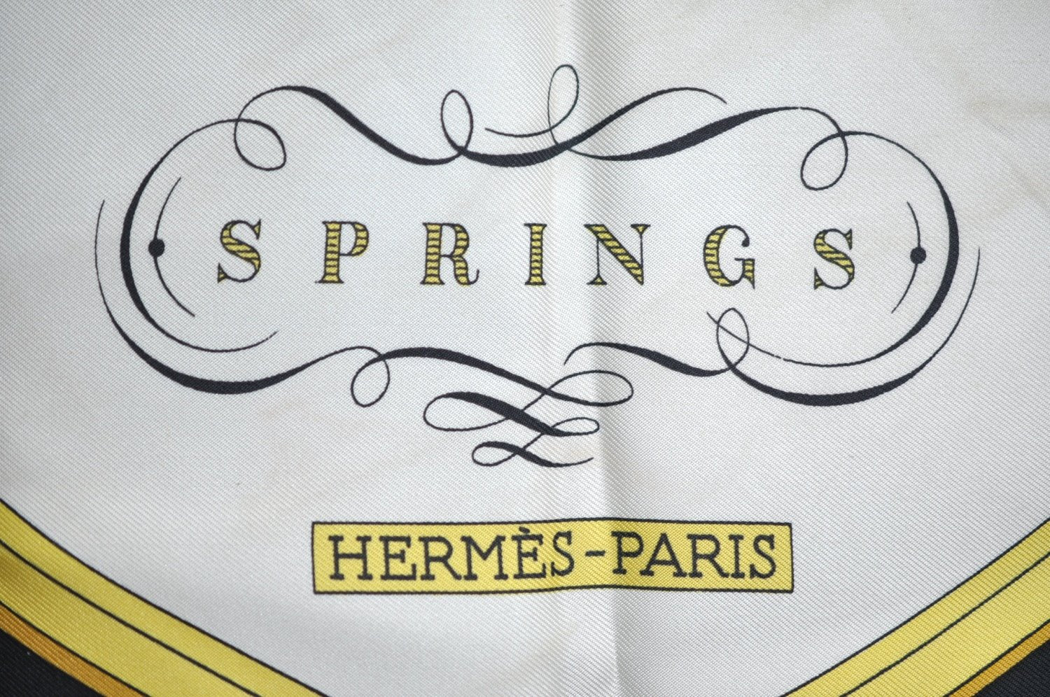 Authentic HERMES Carre 90 Scarf 