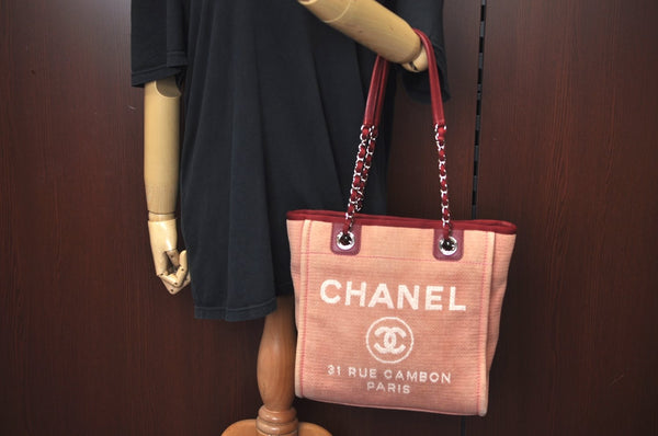 Authentic CHANEL Deauville Line CC Logo Shoulder Tote Bag Canvas Red J9039