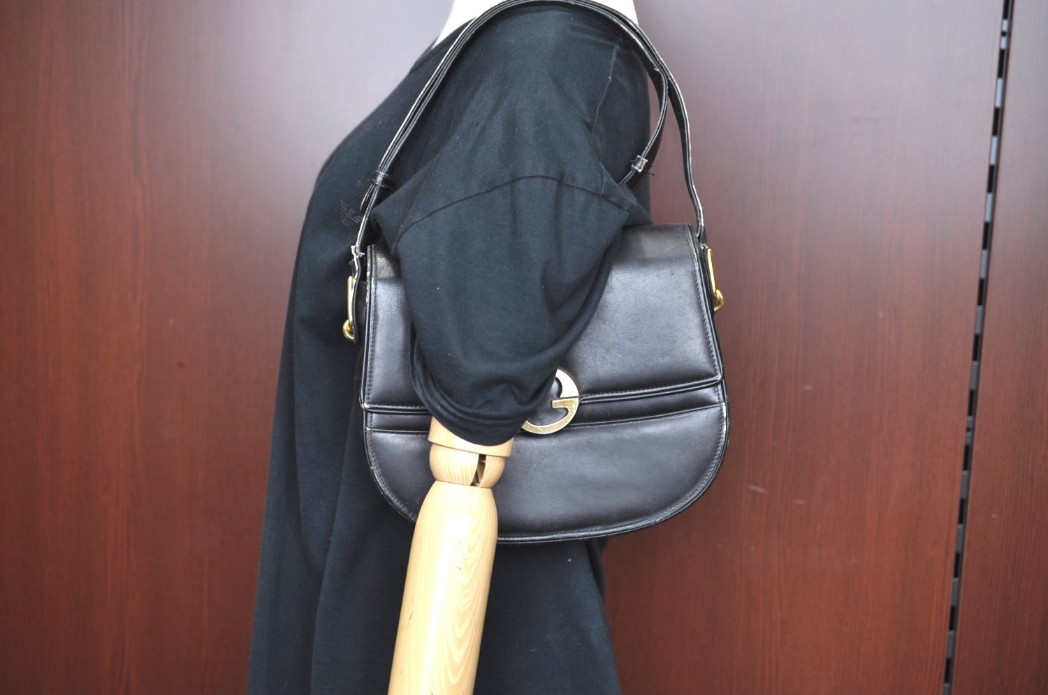 Authentic GUCCI Shoulder Hand Bag Purse Leather Black J9136