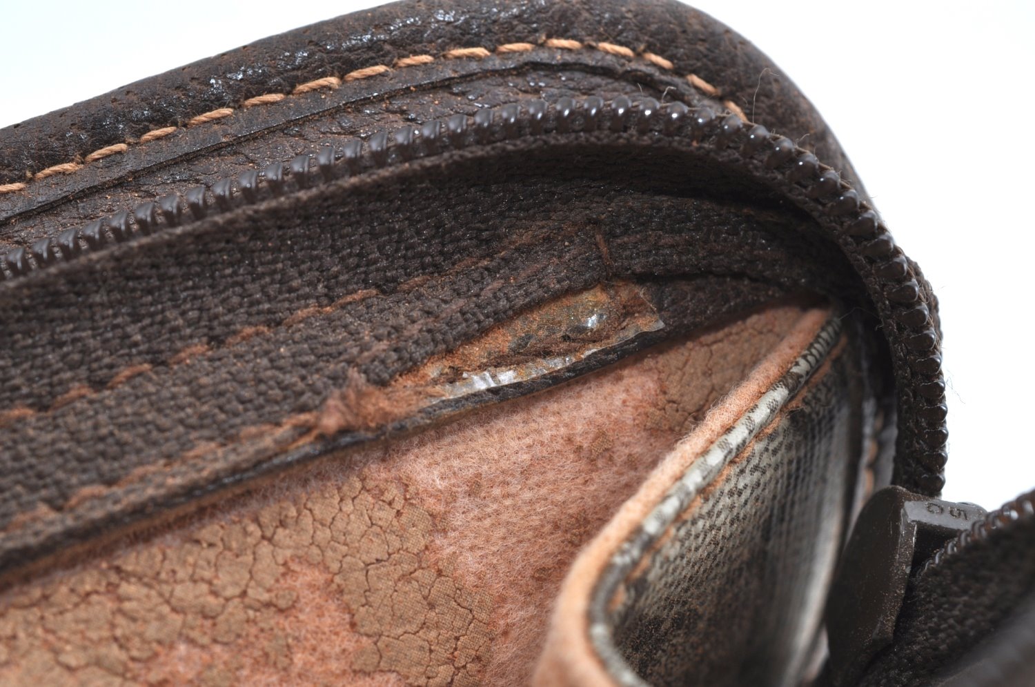 Authentic GUCCI Clutch Hand Bag Purse GG PVC Leather Brown Junk J9394