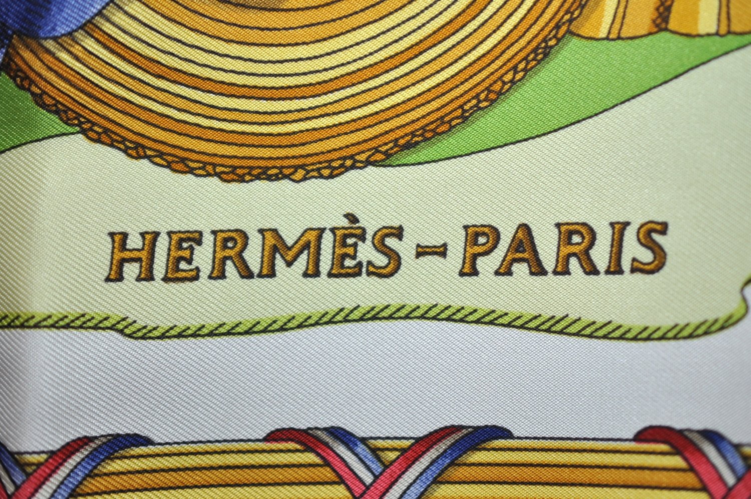 Auth HERMES Carre 90 Scarf 