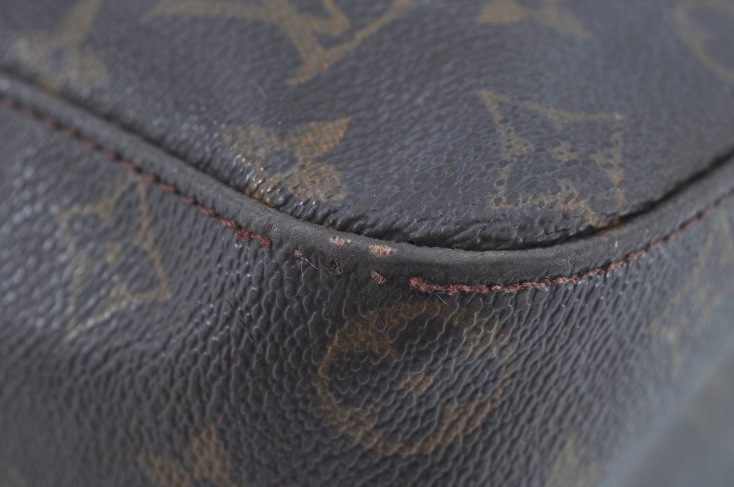 Authentic Louis Vuitton Monogram Looping GM Shoulder Bag M51145 LV K0196