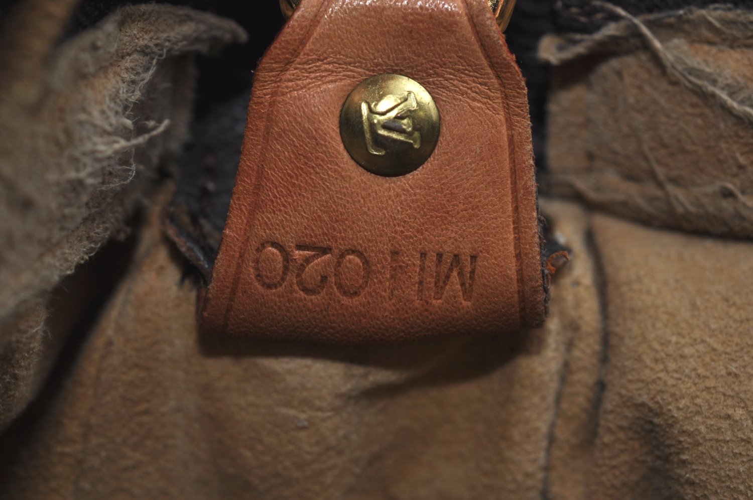 Authentic Louis Vuitton Monogram Looping GM Shoulder Bag M51145 LV K0196