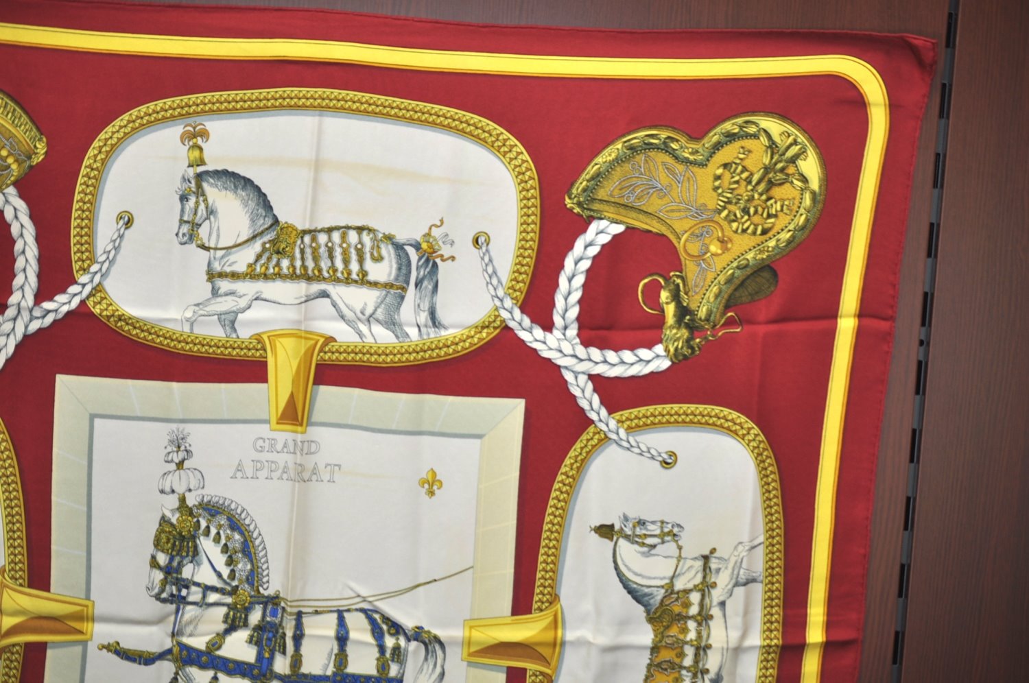 Authentic HERMES Carre 90 Scarf 