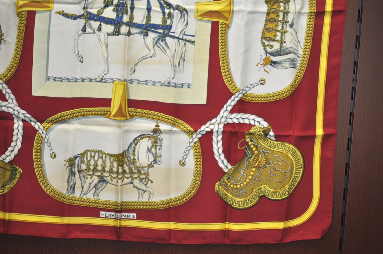 Authentic HERMES Carre 90 Scarf 