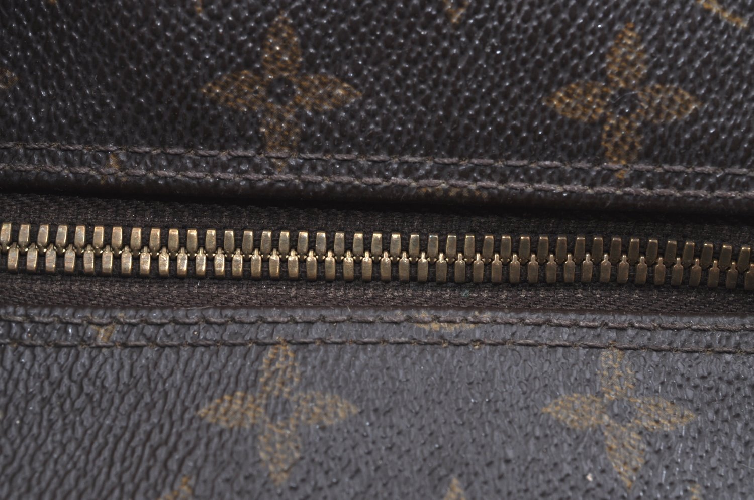 Authentic Louis Vuitton Monogram Cite GM Shoulder Bag M51181 LV K0660