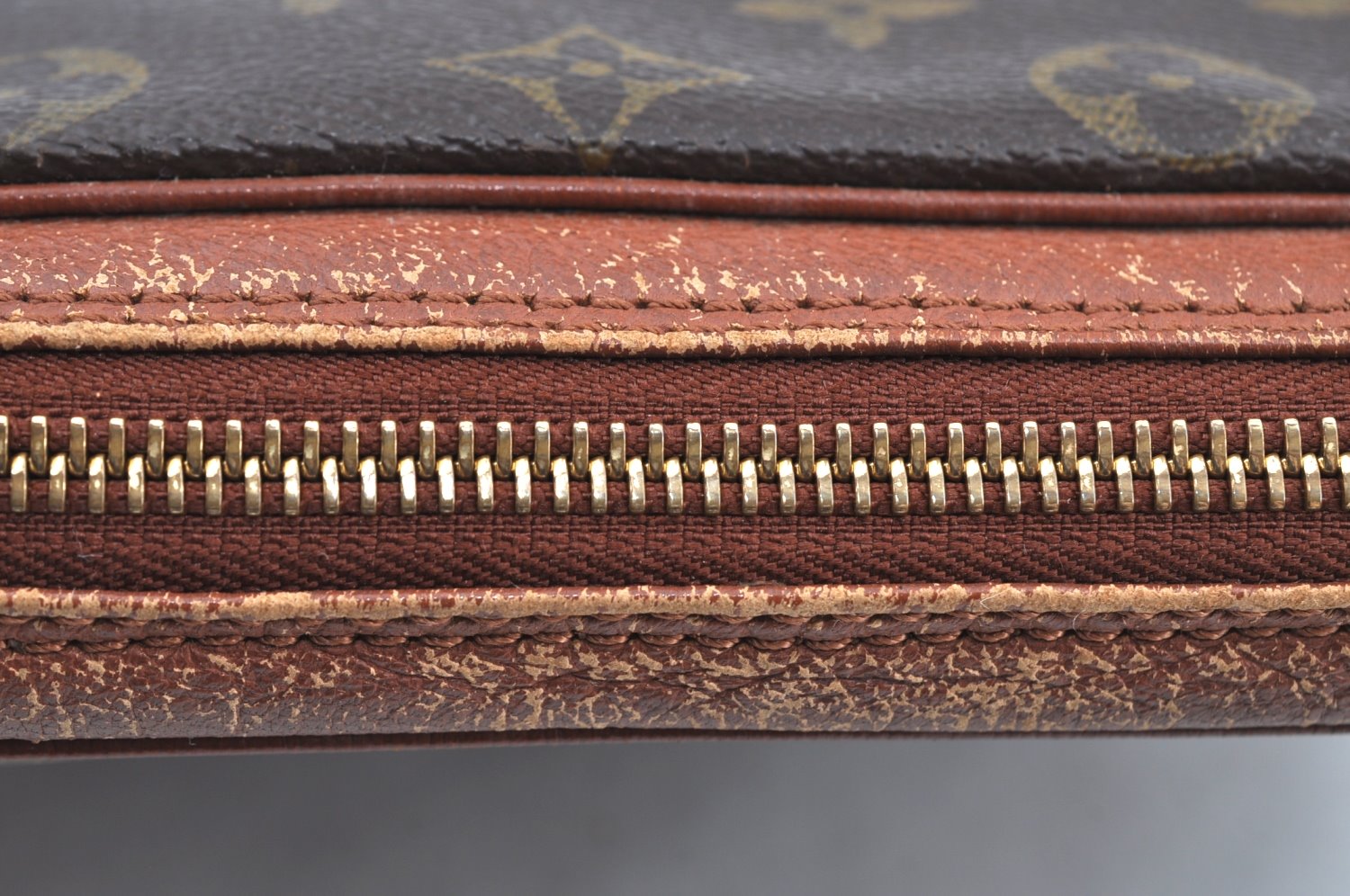 Auth Louis Vuitton Monogram Pochette Sport Clutch Hand Bag Old Model LV K0754