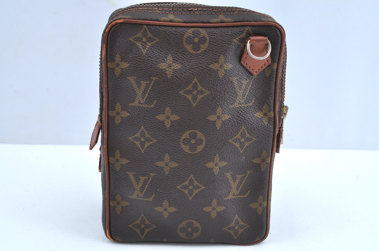 Authentic Louis Vuitton Monogram Amazone Shoulder Cross Bag Old Model K0844