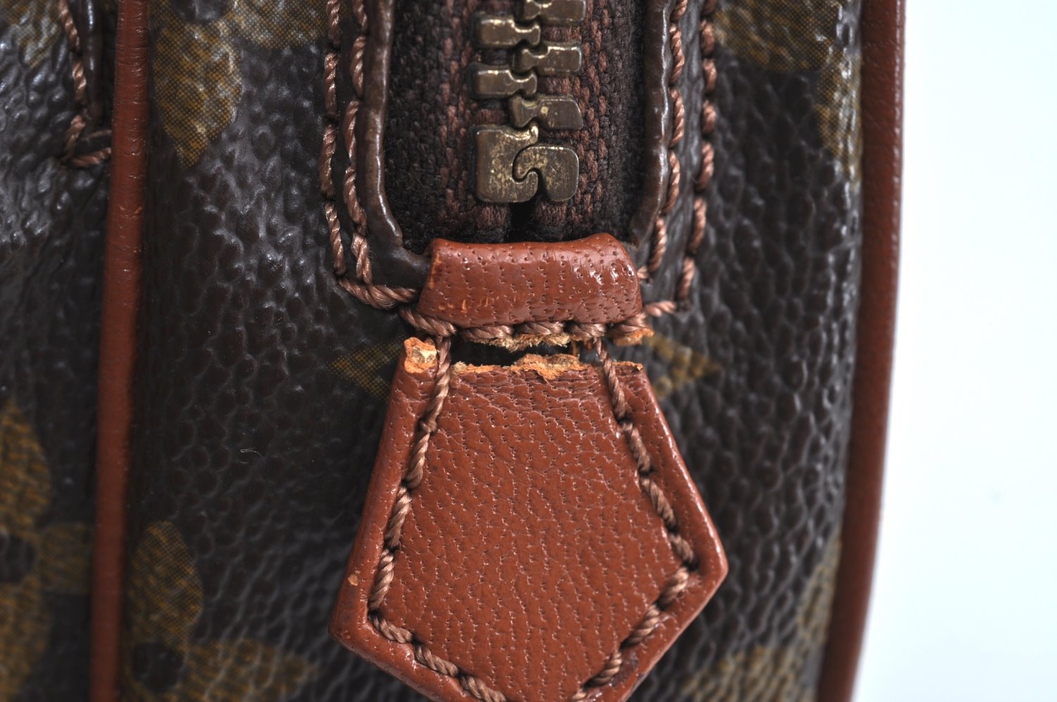 Authentic Louis Vuitton Monogram Amazone Shoulder Cross Bag Old Model K0844