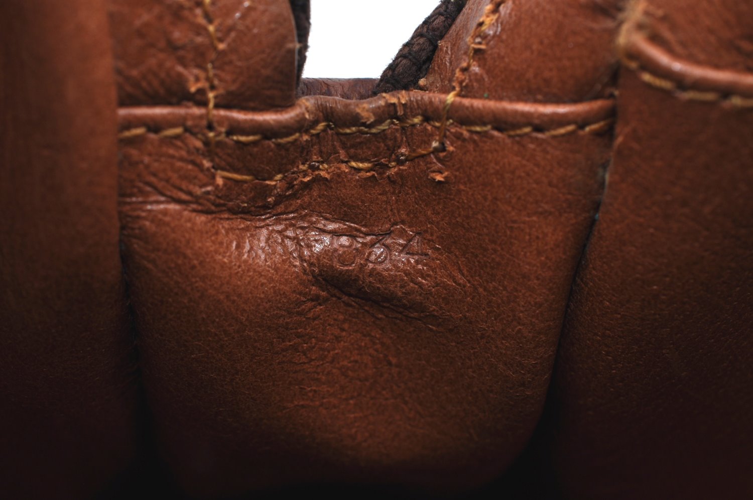 Authentic Louis Vuitton Monogram Amazone Shoulder Cross Bag Old Model K0844