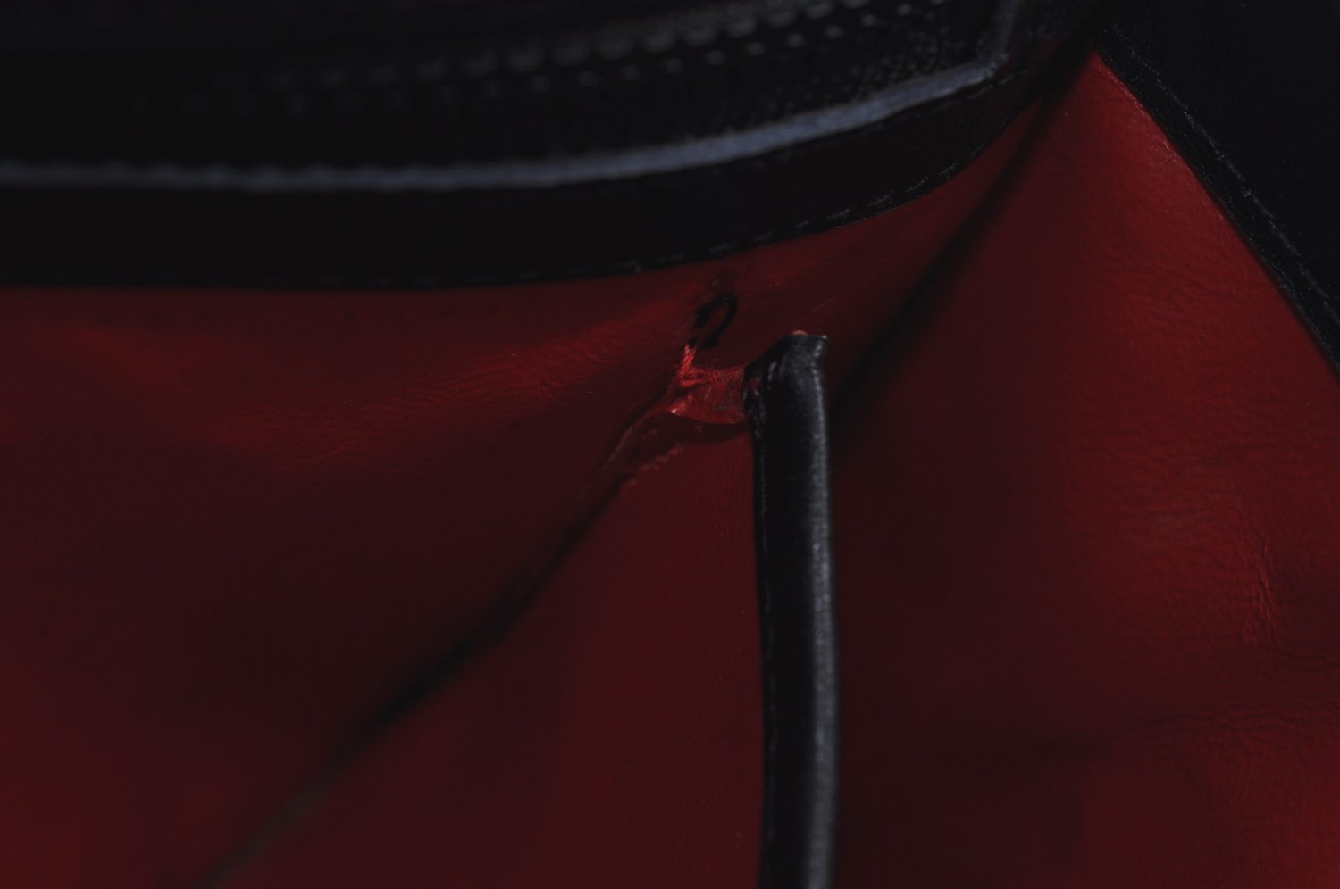 Authentic GUCCI Shoulder Hand Bag Purse Leather Black K0928