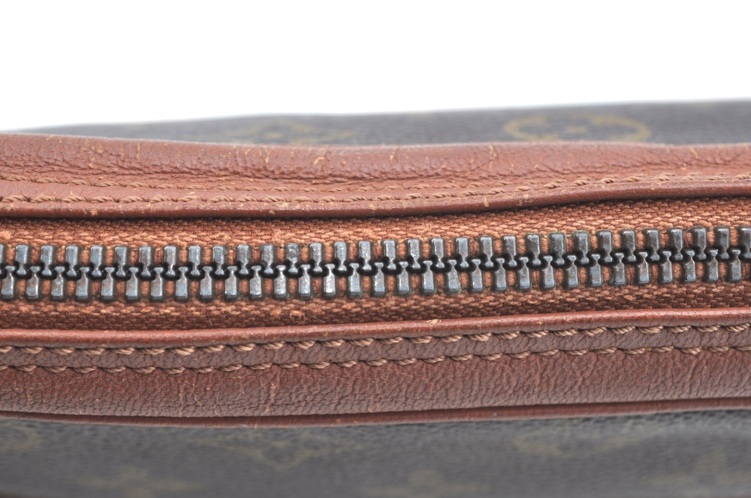 Authentic Louis Vuitton Monogram Pochette Sport Clutch Hand Bag Old Model K1063