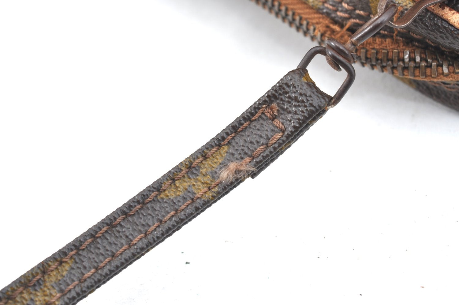 Authentic Louis Vuitton Monogram Amazone Shoulder Cross Bag Old Model Junk K1243