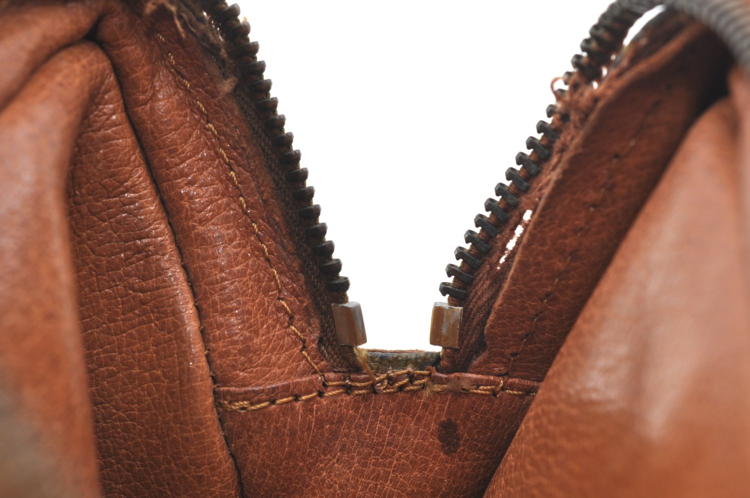 Authentic Louis Vuitton Monogram Amazone Shoulder Cross Bag Old Model Junk K1243