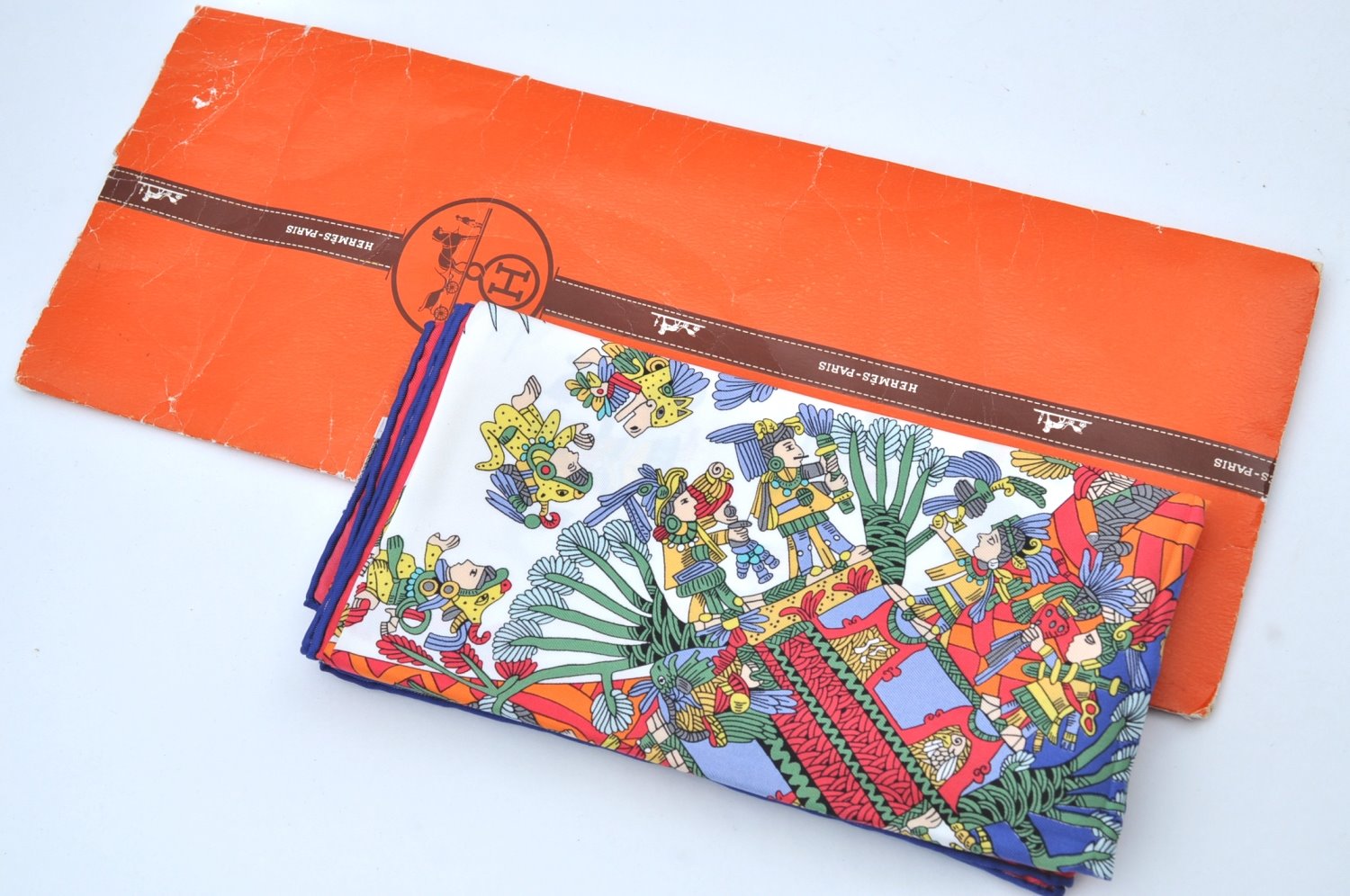 Authentic HERMES Carre 90 Scarf 