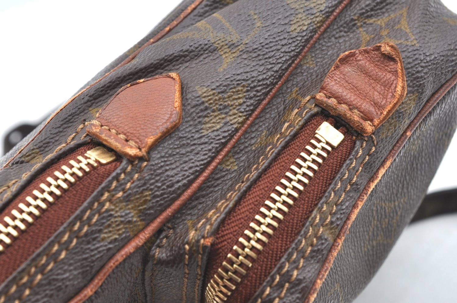 Authentic Louis Vuitton Monogram Amazone Shoulder Cross Body Bag Old Model K1593