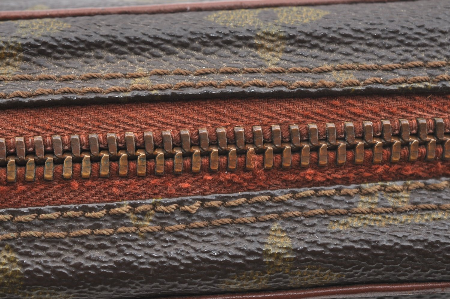 Authentic Louis Vuitton Monogram Mini Amazone Shoulder Cross Bag Old Model K1597