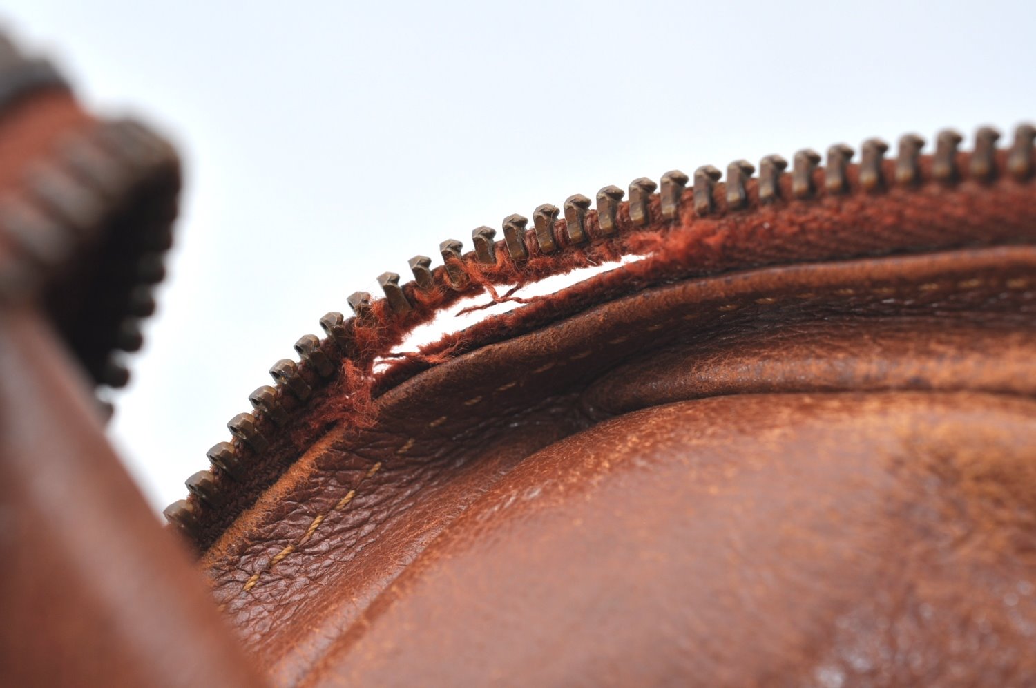 Authentic Louis Vuitton Monogram Mini Amazone Shoulder Cross Bag Old Model K1597