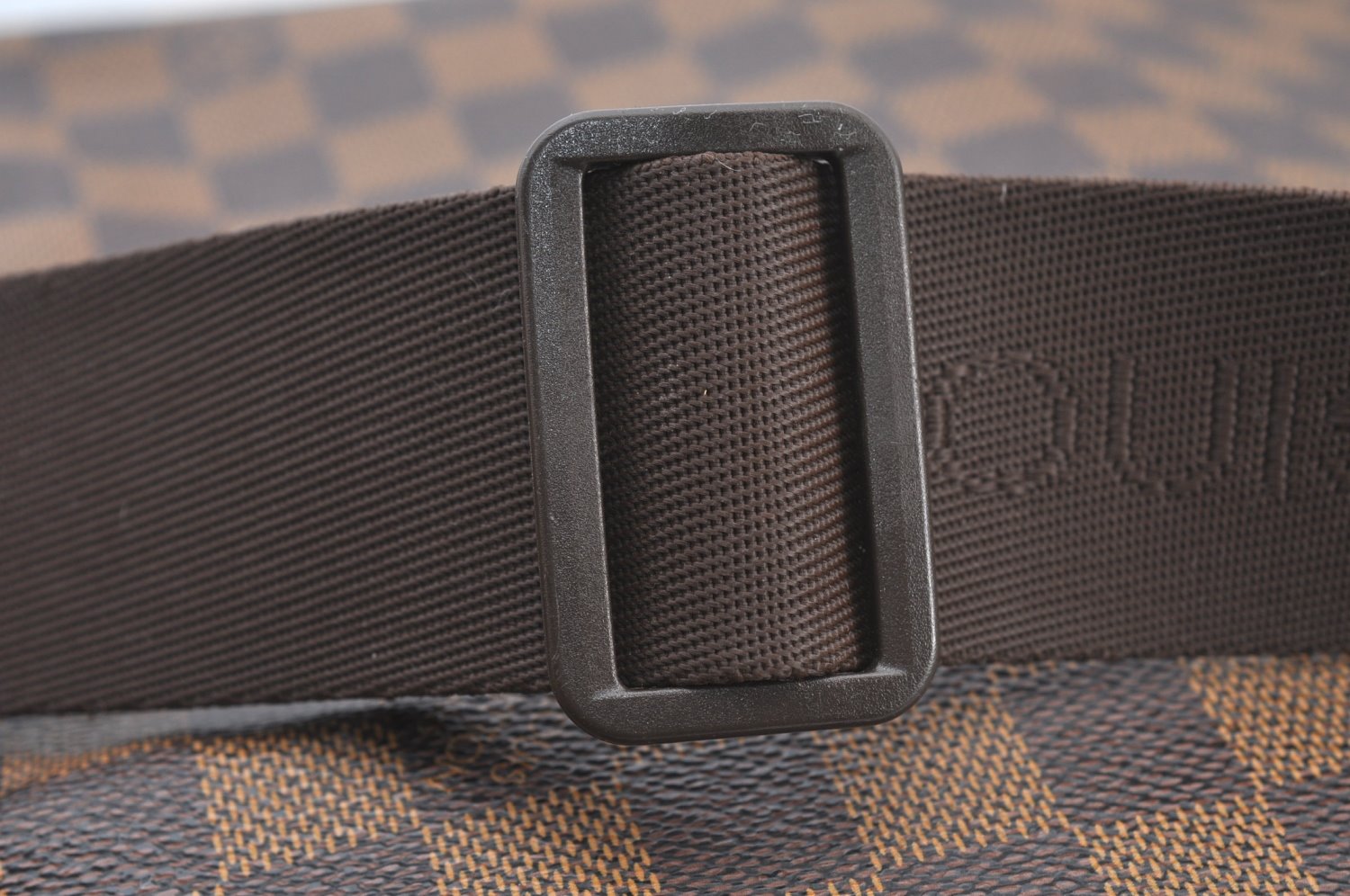 Authentic Louis Vuitton Damier Naviglio Shoulder Cross Body Bag N45255 LV K1612