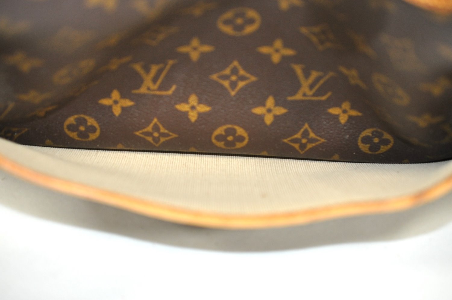 Authentic Louis Vuitton Monogram Deauville Hand Bag M47270 LV K1774