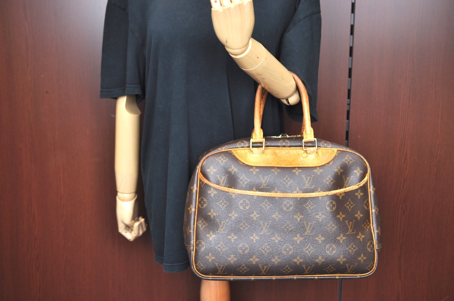 Authentic Louis Vuitton Monogram Deauville Hand Bag M47270 LV K1774