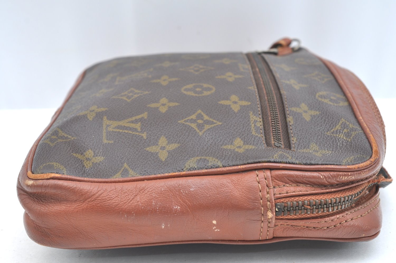 Authentic Louis Vuitton Monogram Pochette Sport Clutch Bag Old Model Junk K1860