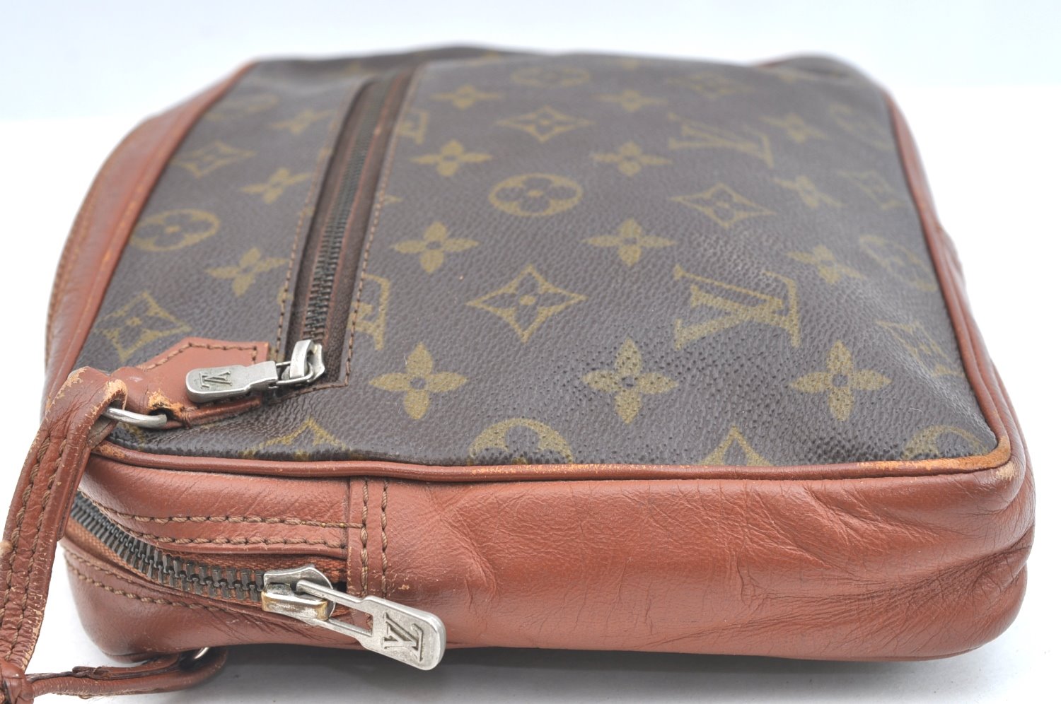Authentic Louis Vuitton Monogram Pochette Sport Clutch Bag Old Model Junk K1860
