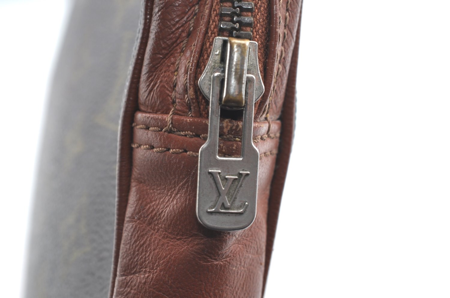 Authentic Louis Vuitton Monogram Pochette Sport Clutch Bag Old Model Junk K1860