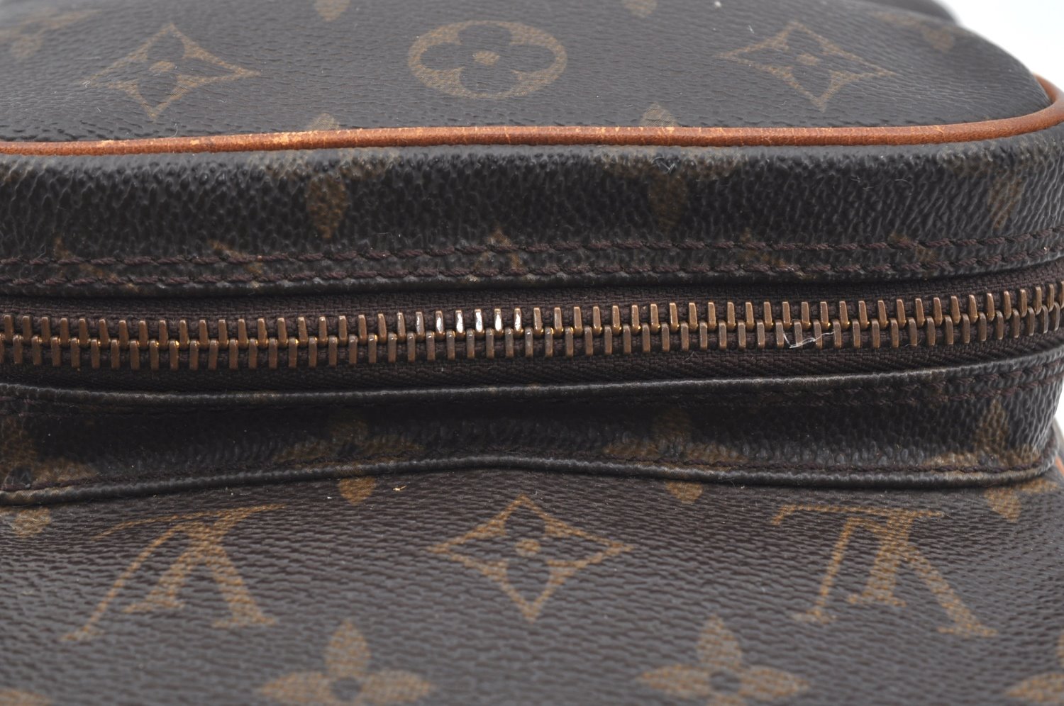 Authentic Louis Vuitton Monogram Amazone Shoulder Cross Body Bag M45236 LV K1908