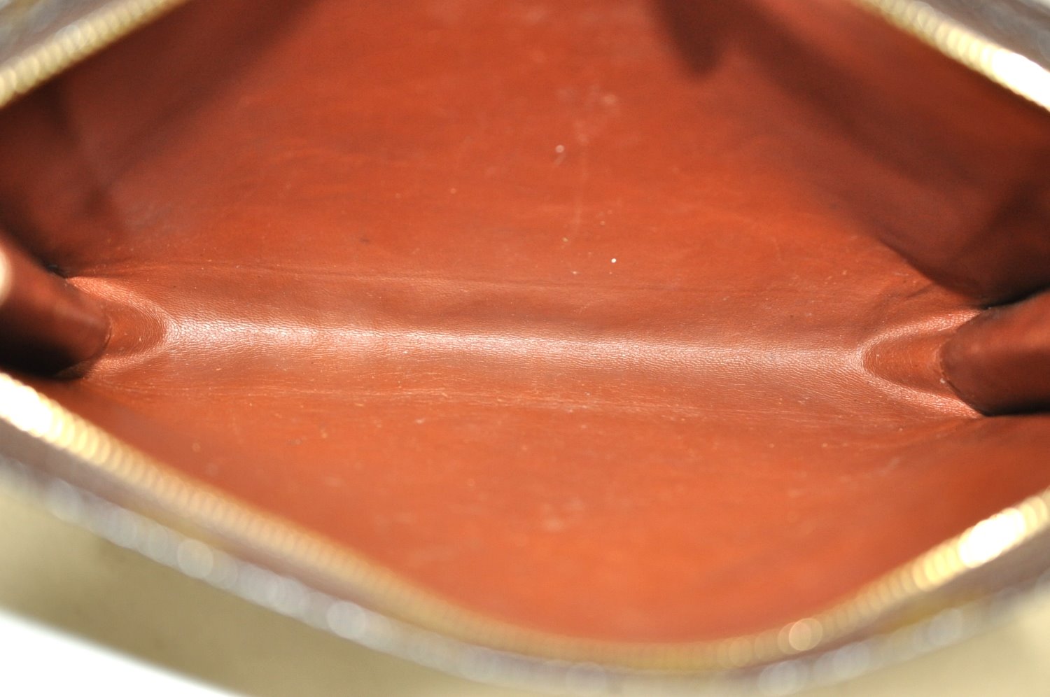 Auth Louis Vuitton Monogram Poche Toilette 26 Cosmetics Pouch Old Model K2003