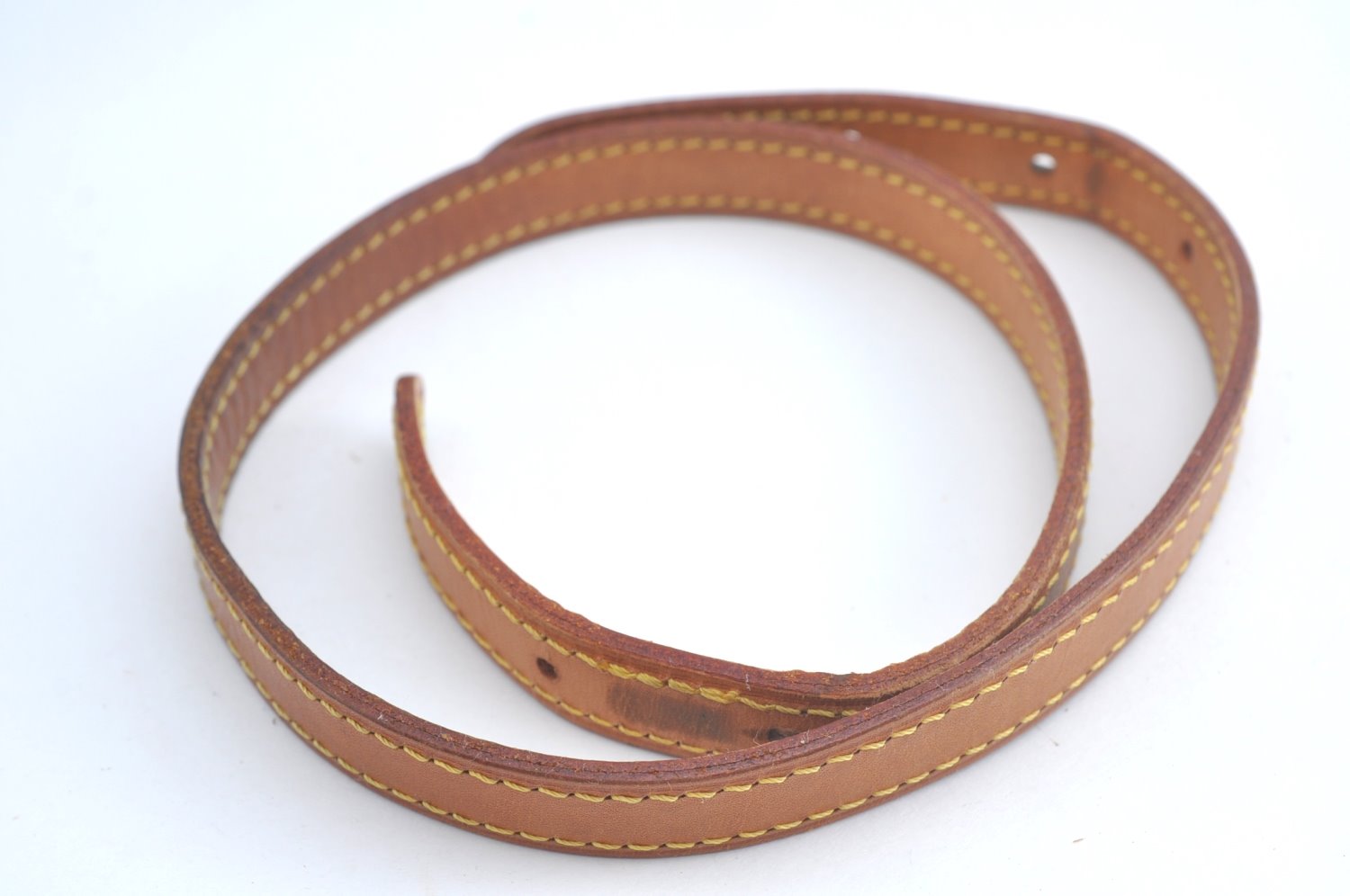 Authentic Louis Vuitton Leather Shoulder Strap For Bucket PM 27.2