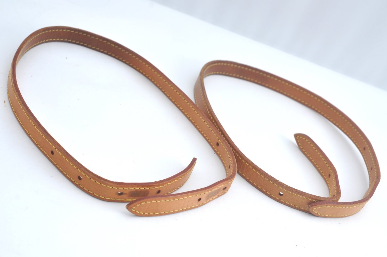 Authentic Louis Vuitton Leather Shoulder Strap For Bucket PM 27.2