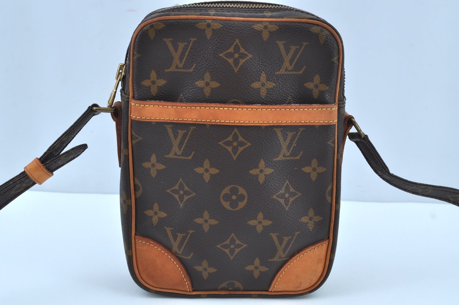 Authentic Louis Vuitton Monogram Danube Shoulder Cross Body Bag M45266 LV K2949