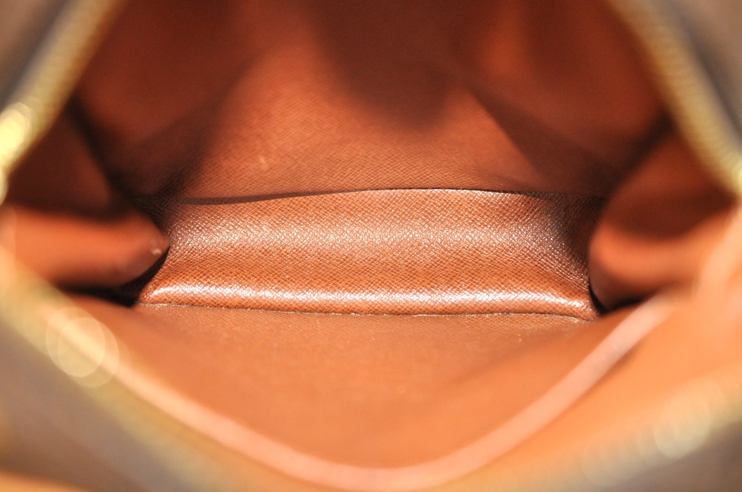 Authentic Louis Vuitton Monogram Danube Shoulder Cross Body Bag M45266 LV K2949