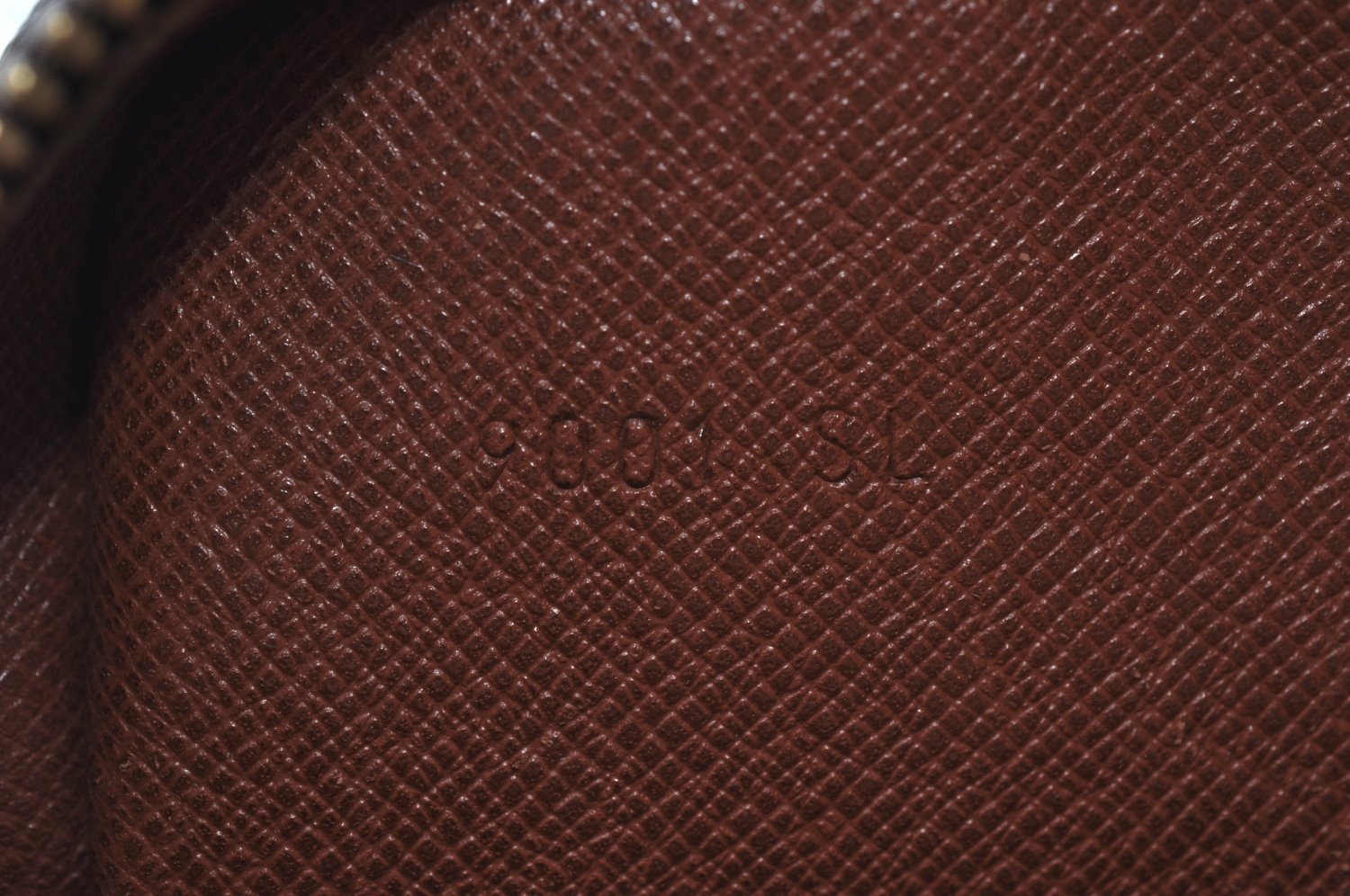 Authentic Louis Vuitton Monogram Danube Shoulder Cross Body Bag M45266 LV K2949