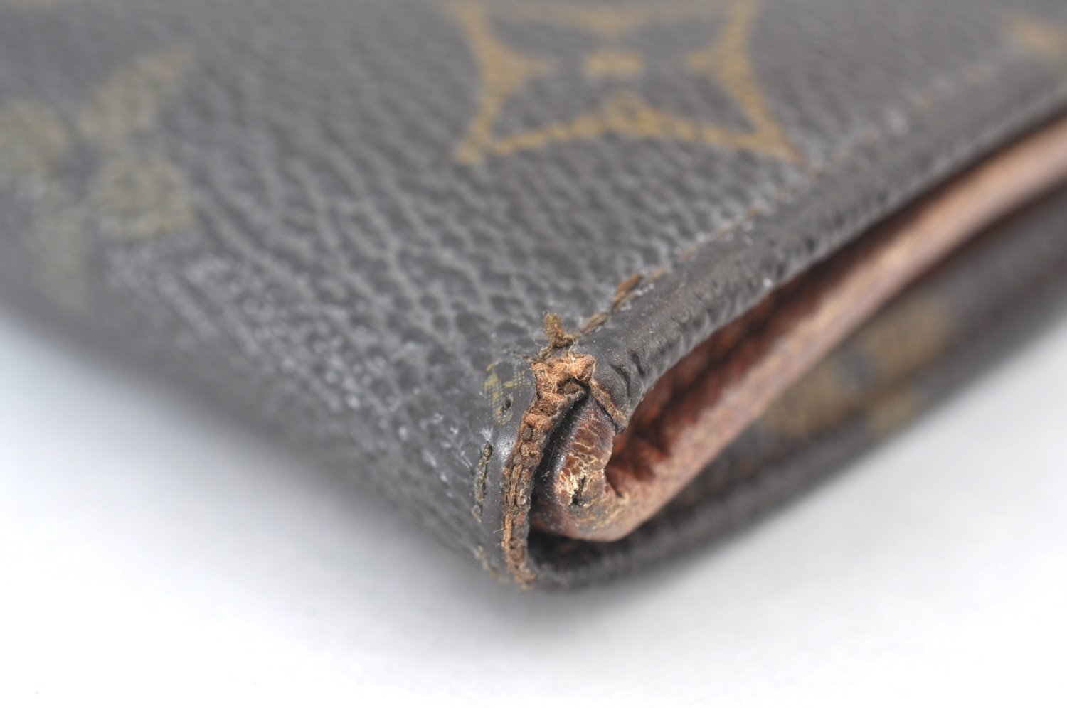 Authentic Louis Vuitton Monogram Porte Monnaie Billets Wallet M61660 LV K2969
