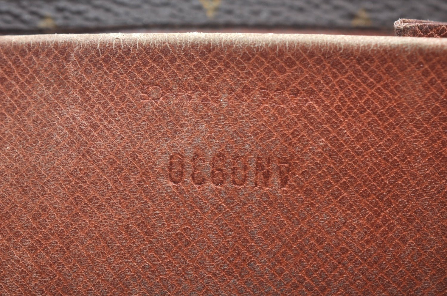 Authentic Louis Vuitton Monogram Porte Monnaie Billets Wallet M61660 LV K2969