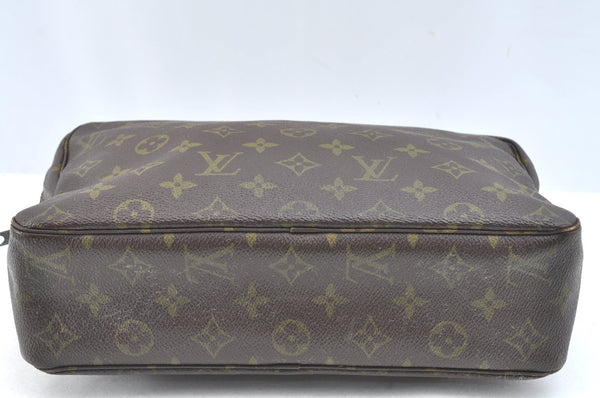 Auth Louis Vuitton Monogram Trousse Toilette 28 Clutch Hand Bag Old Model K3077