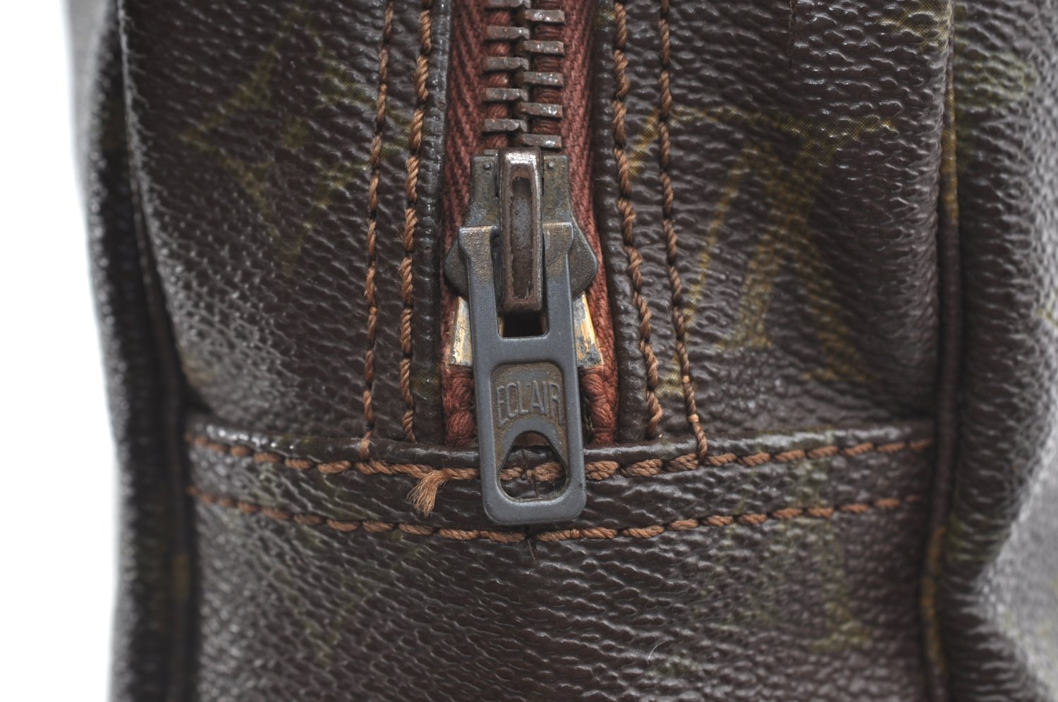 Auth Louis Vuitton Monogram Trousse Toilette 28 Clutch Hand Bag Old Model K3077