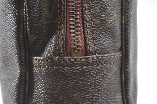 Auth Louis Vuitton Monogram Trousse Toilette 28 Clutch Hand Bag Old Model K3077