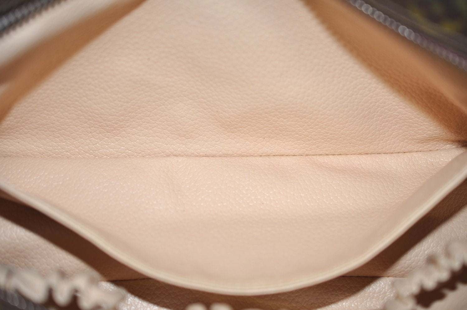 Auth Louis Vuitton Monogram Trousse Toilette 28 Clutch Hand Bag Old Model K3077