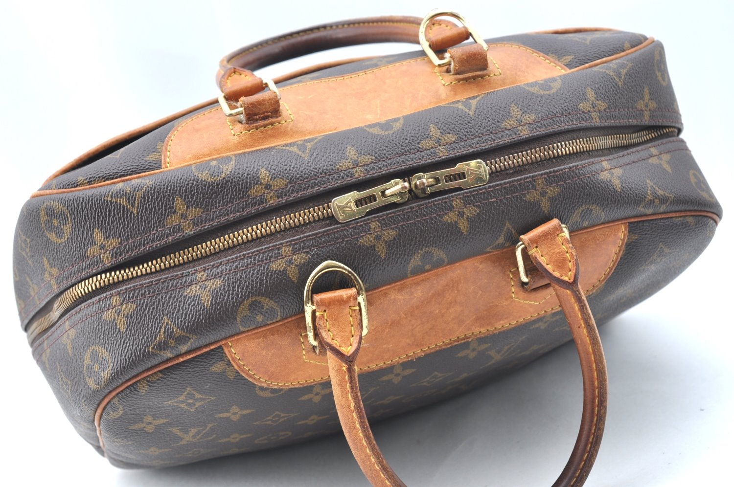 Authentic Louis Vuitton Monogram Deauville Hand Bag M47270 LV K3969