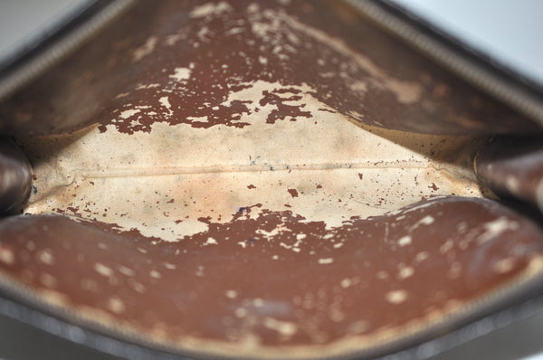 Authentic Louis Vuitton Monogram Poche Toilette 26 Cosmetics Pouch Junk K4036