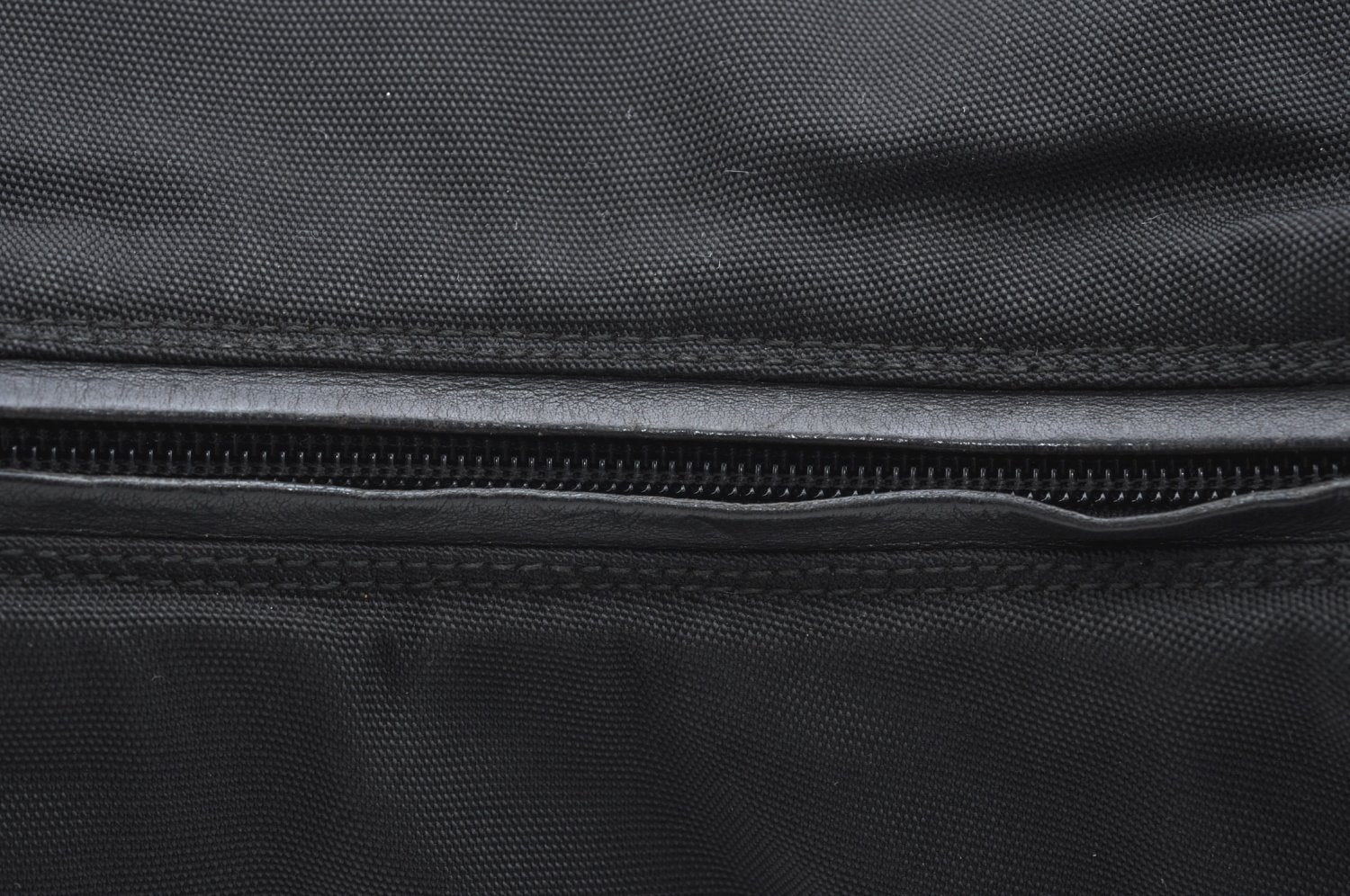 Authentic GUCCI Vintage Shoulder Hand Bag Nylon Leather Black  K4045