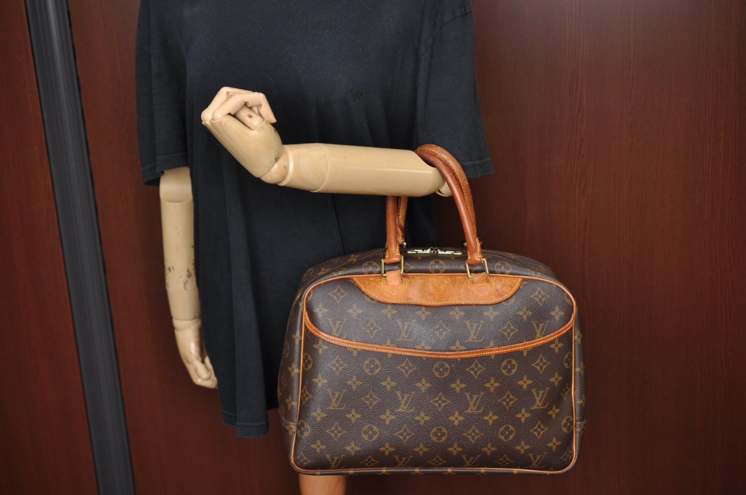 Authentic Louis Vuitton Monogram Deauville Hand Bag M47270 LV K4071