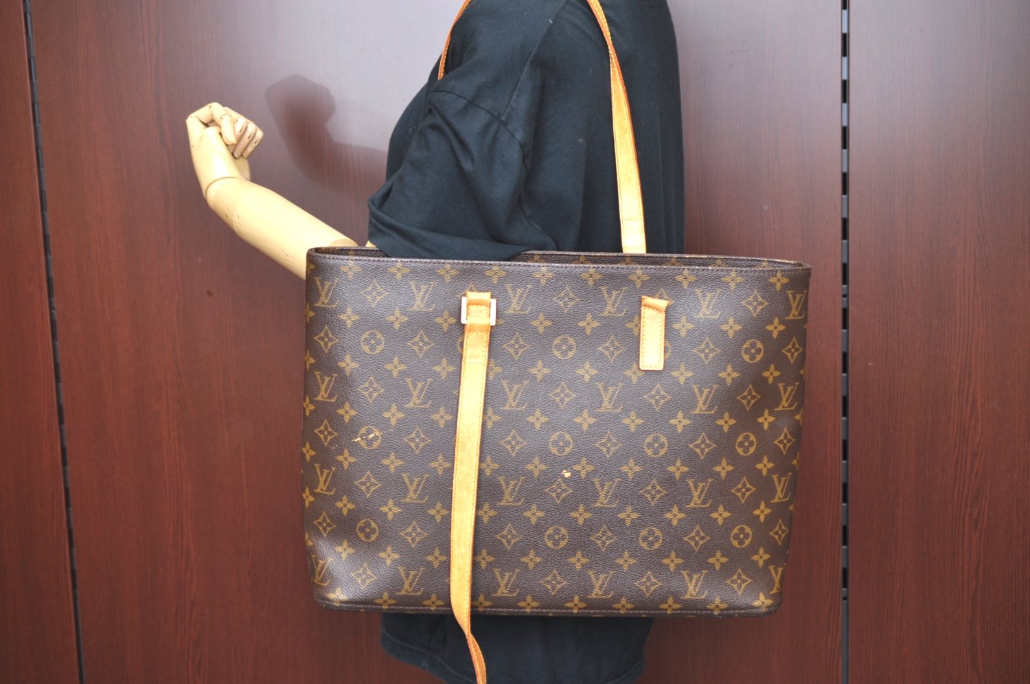 Authentic Louis Vuitton Monogram Luco Shoulder Tote Bag M51155 LV Junk K4107