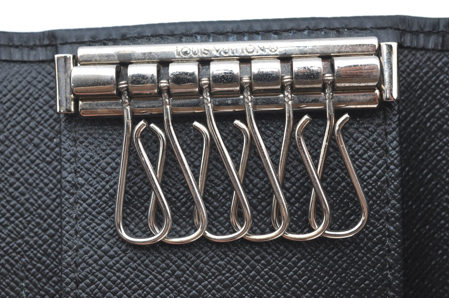 Authentic Louis Vuitton Epi Multicles 6 Key Case Black M63812 LV K4110