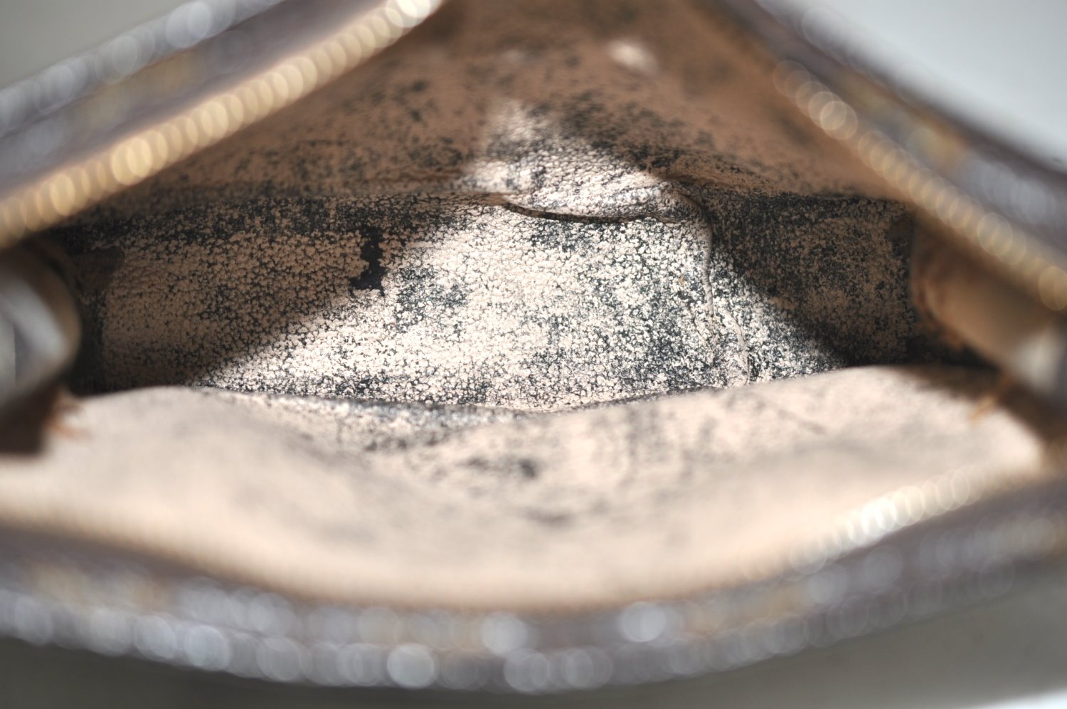 Authentic Louis Vuitton Monogram Poche Toilette 19 M47544 Cosmetics Pouch K4133